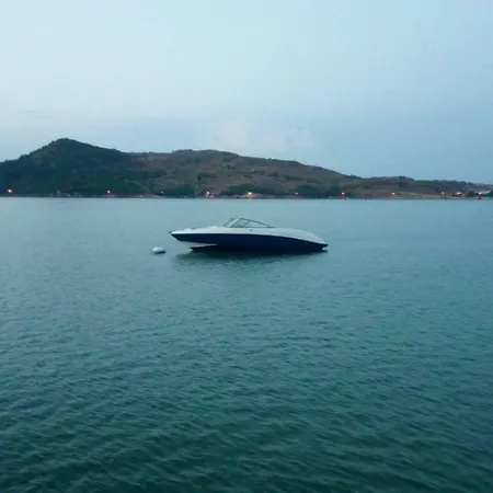 Ivy Sailing Sarimsakli