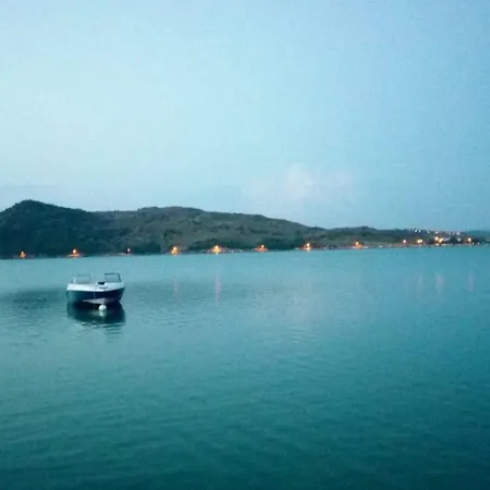 Ivy Sailing Sarimsakli